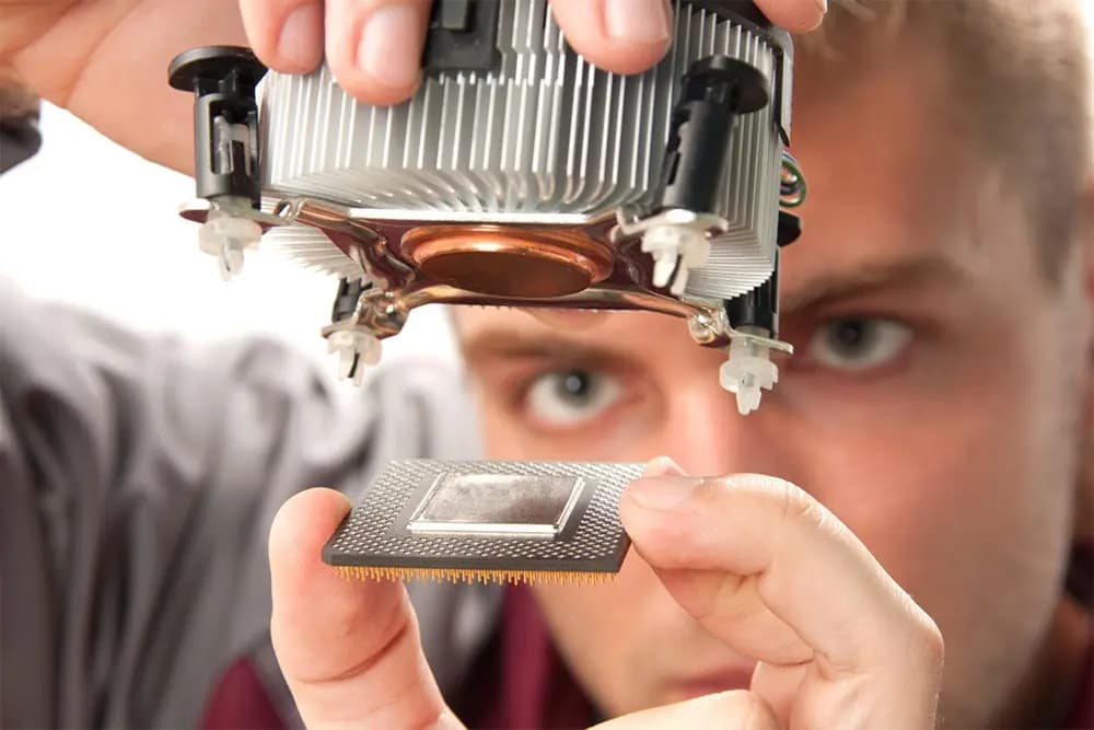Fixing overheating issues — Jormis IT Solutions service photo